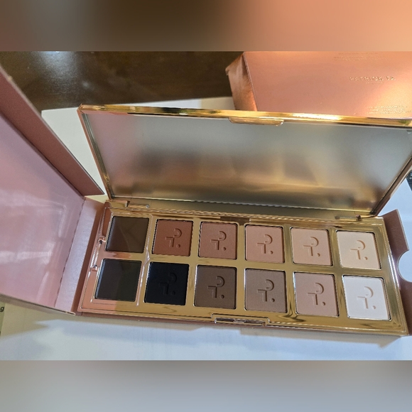 Patrick Ta Major Dimension III Matte Eyeshadow Palette - Picture 4 of 8